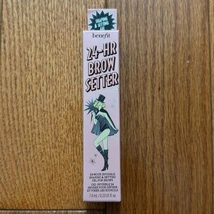 Benefit 24-HR Brow Setter